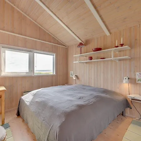 Rajna - 95m To The Fjord By Interhome *